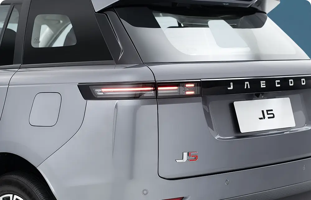 Natural Daylight LED Lighting System